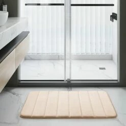 Cream Memory Foam Bathroom Mat