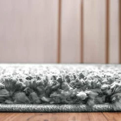 Silver Shaggy Rug High Pile Small & Large Grey Rug -Bed Linings Sale ShaggyPeruRugLightGrey 04 8e3a66ea 5a52 41b0 b8c8 5dc558aab0b2