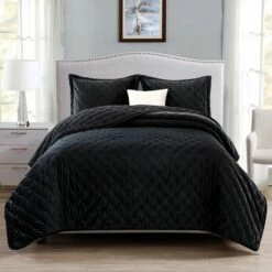 Black Bedding Crushed Velvet Bedspread Set